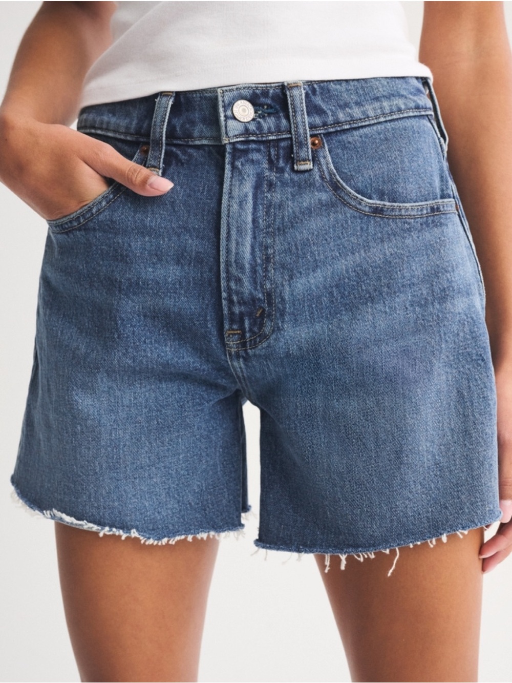 Abercrombie High Rise Dad Short Size 32